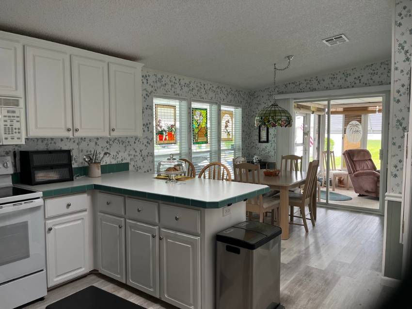 2417 Crooked Stick Drive a Winter Haven, FL Mobile or Manufactured Home for Sale